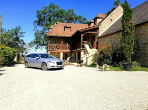 18thcentury house with exterior swimming pool, sleeps up to 13 people, Dordogne-Lot area, WEEKLY RENTAL ONLY Saturday to Saturday